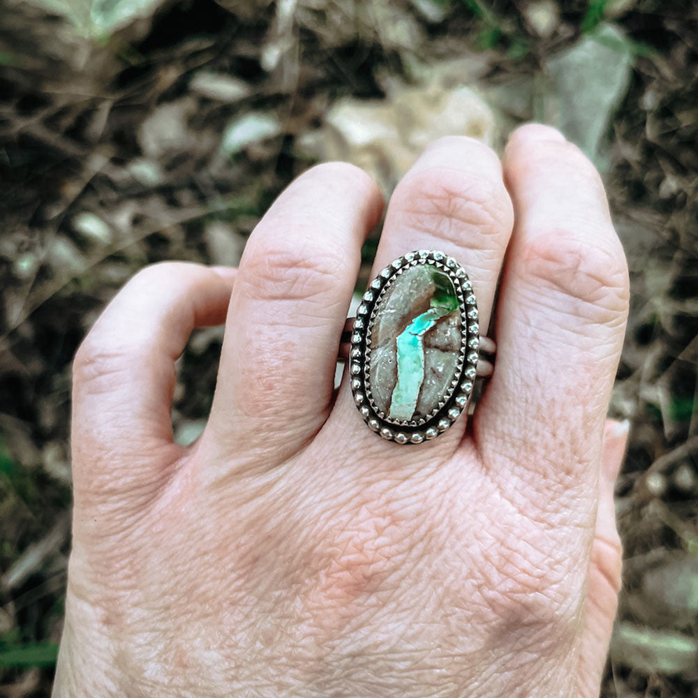 Royston Ribbon Turquoise Silver Ring, Size 9.5 - on hand worn on middle finger outdoors.